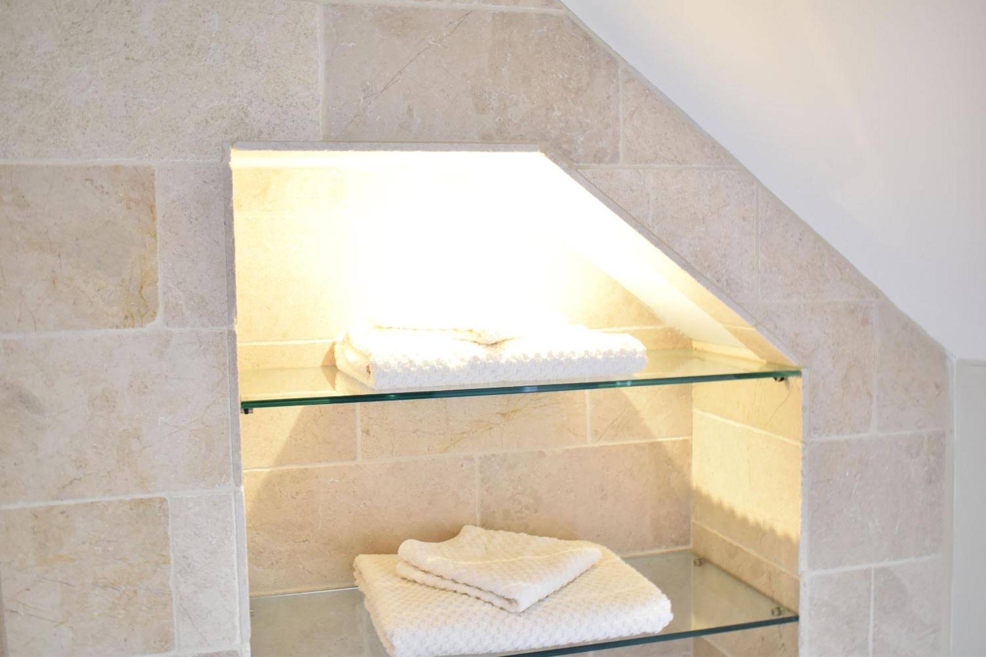 לינה וארוחת בוקר סטואו-און-דה-וולד Davenford Cotswold Gardens חדר תמונה